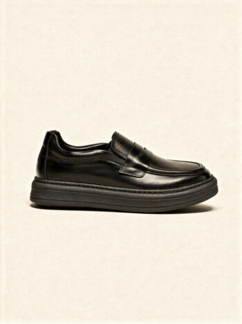 class. loafer