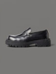 chunky loafer